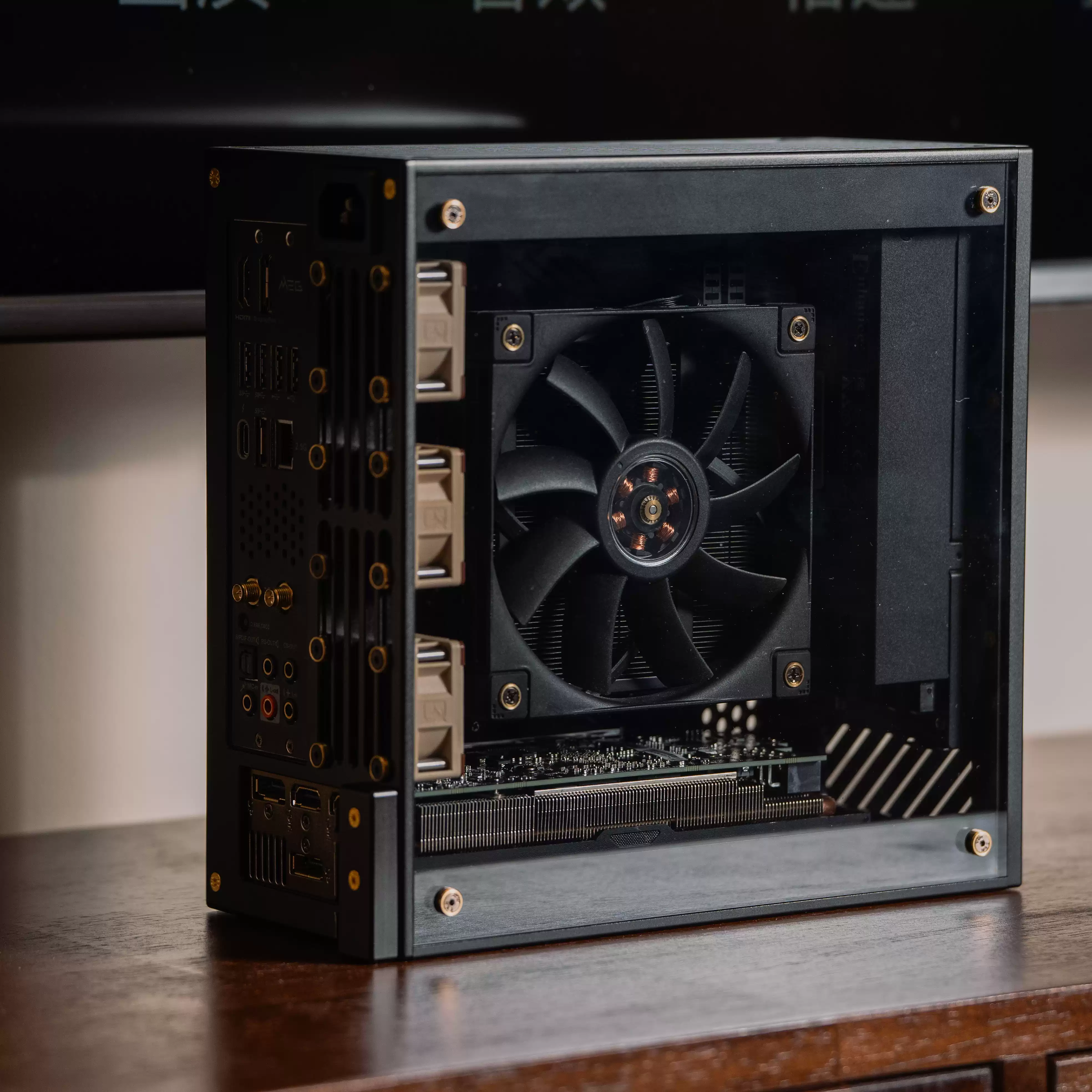 Obudowa LP P6 ITX z aluminium  – Sff Mini Itx Cnc Aluminum Chassis recenzja i cena
